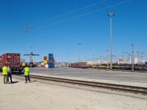 El Mitma ha puesto en marcha la ampliación, remodelación y mejora del centro logístico intermodal de València-Font de Sant Lluís